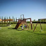 Apartahotel Borgo Vada