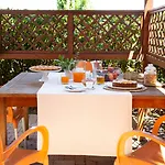 Borgo Apartahotel