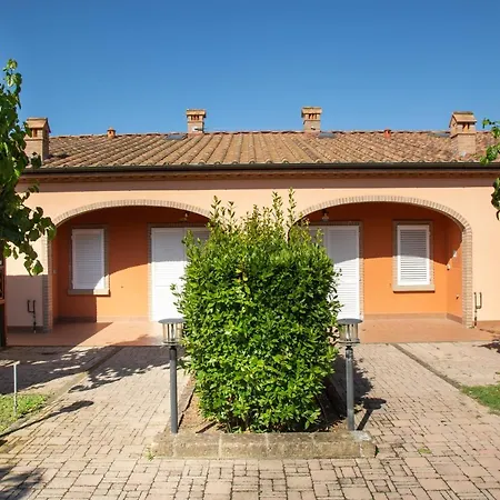 Apart-hotel Borgo Vada