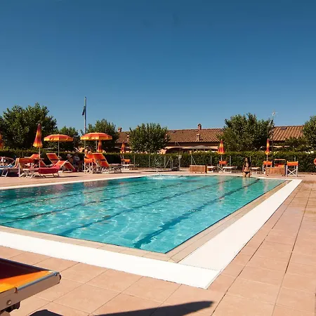 Hotel apartamentowy Borgo Vada